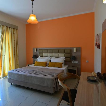 Nadia'S Studios & Apartments In Argasi, Sea-View Exterior photo